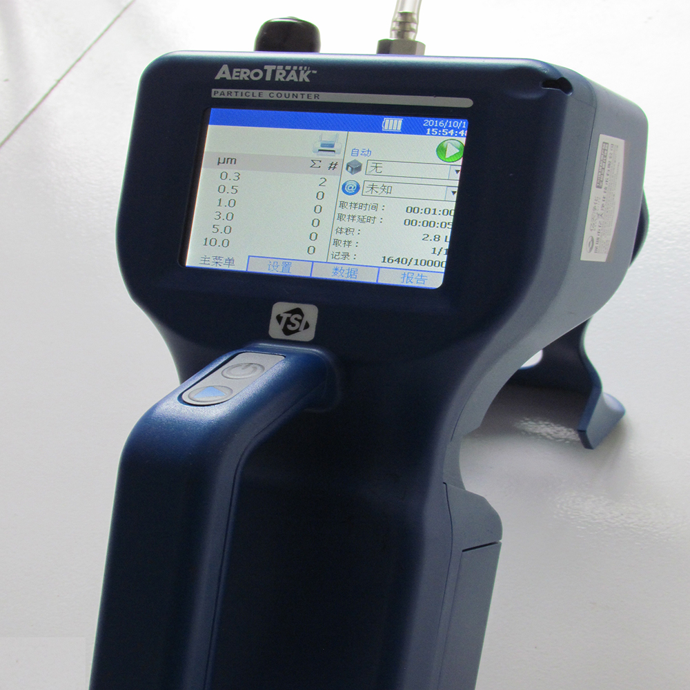 17485921361189.jpg TSI 9306.jpg